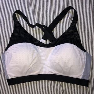 Victoria’s Secret M Sports Bra